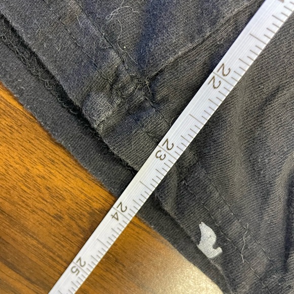 Ping Pong Black Tee with Bird print. Large. - Picture 2 of 3